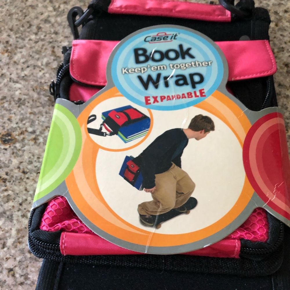 Case-it Book Wrap Organizer - Pink and Black